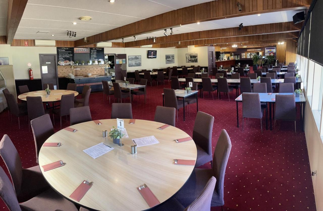 Paringa Hotel Motel Renmark Exterior photo